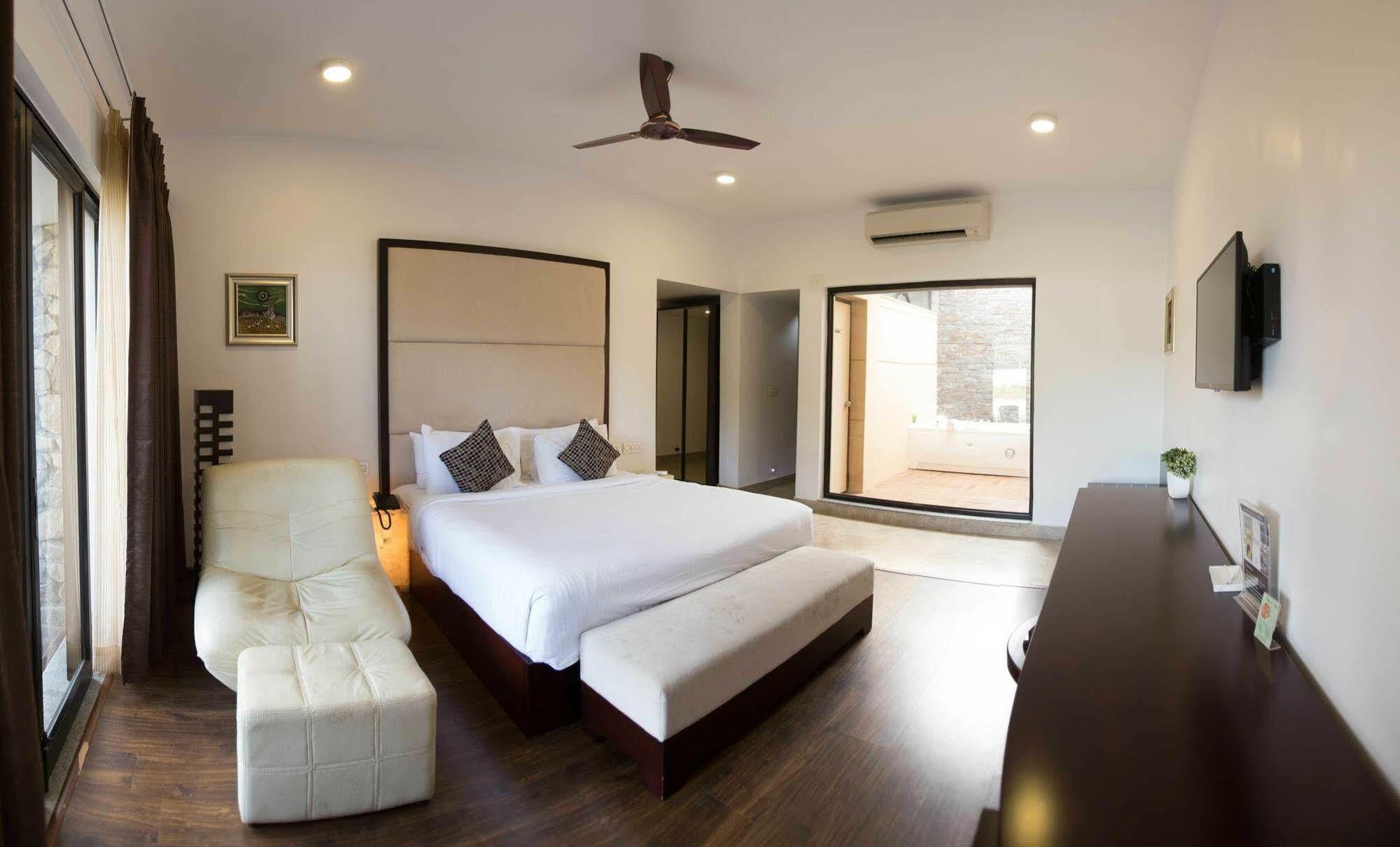 Anora Beach Resort Mahabalipuram Kūvattūr Zewnętrze zdjęcie