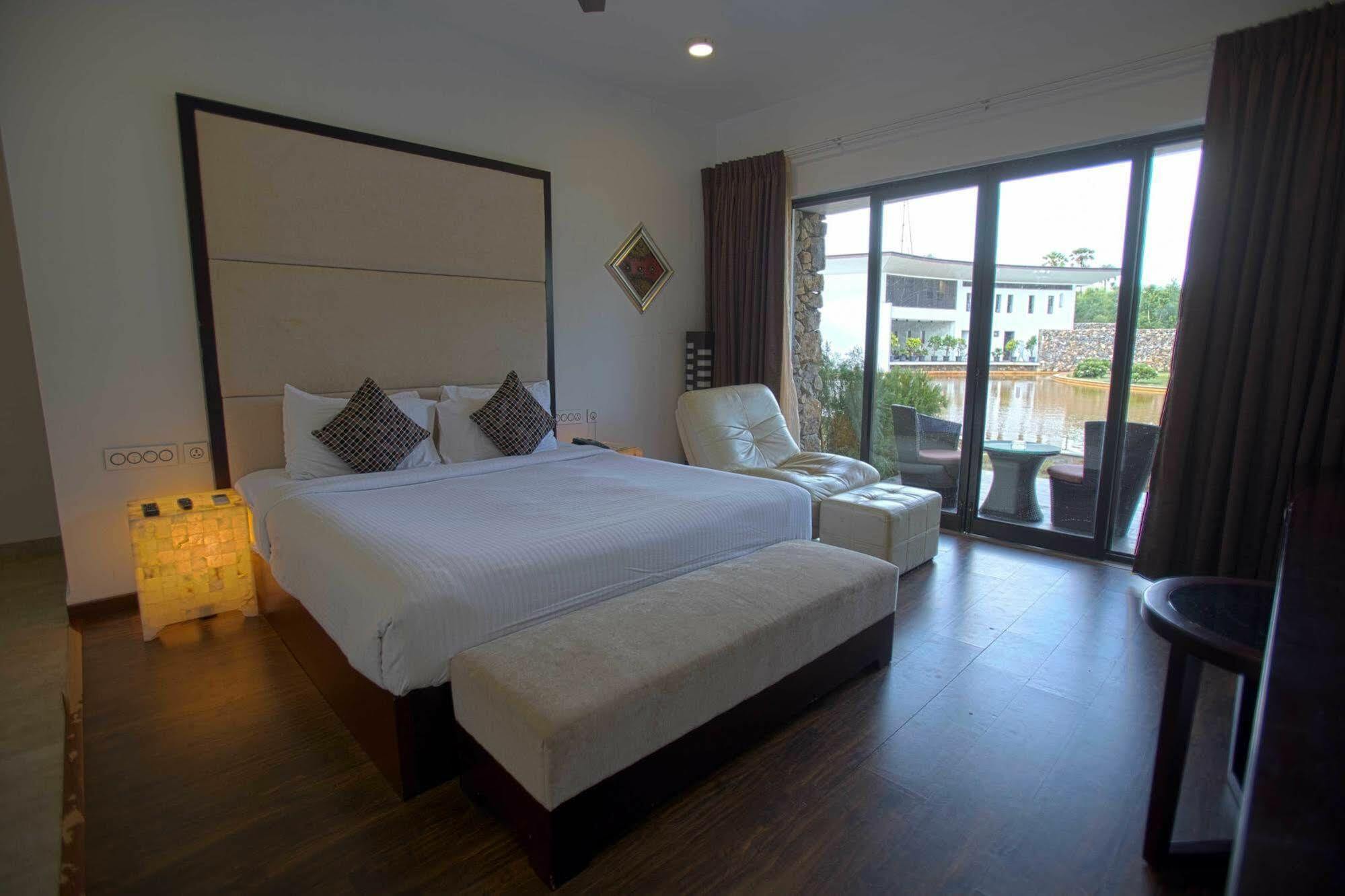 Anora Beach Resort Mahabalipuram Kūvattūr Zewnętrze zdjęcie