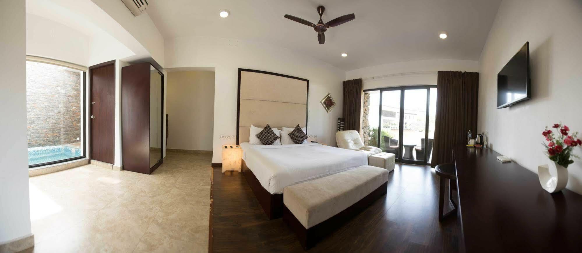 Anora Beach Resort Mahabalipuram Kūvattūr Zewnętrze zdjęcie